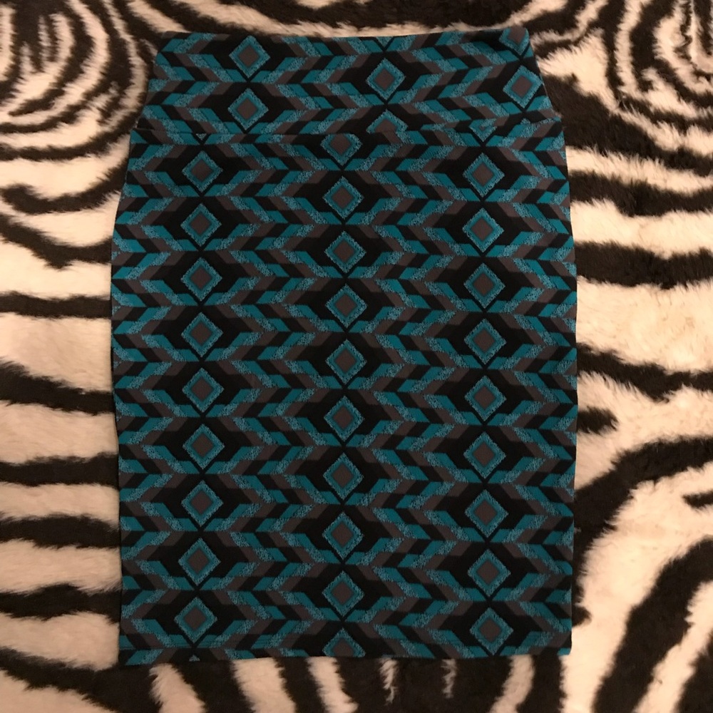 LulaRoe Cassie